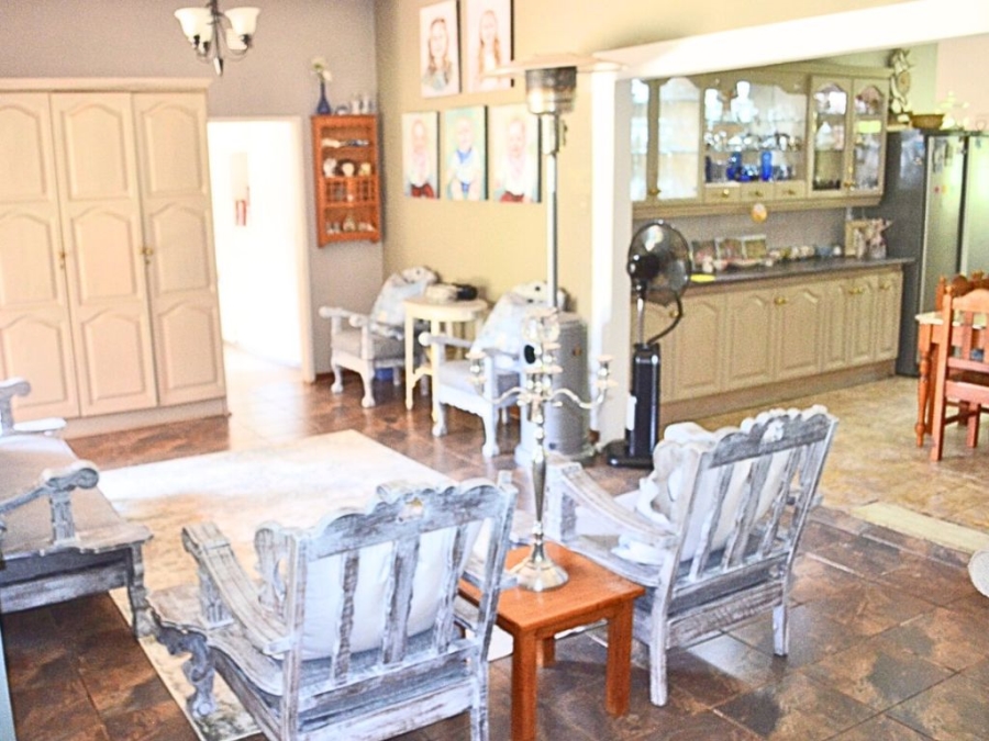 4 Bedroom Property for Sale in Wilgenhof Free State